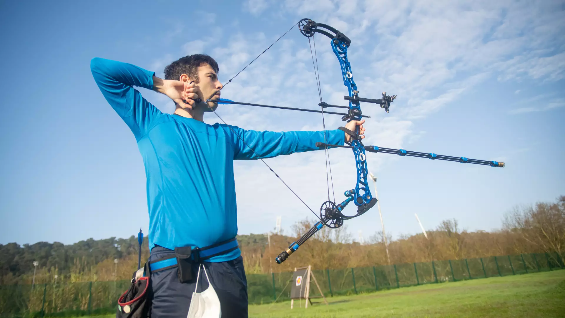 How To Shoot A Compound Bow