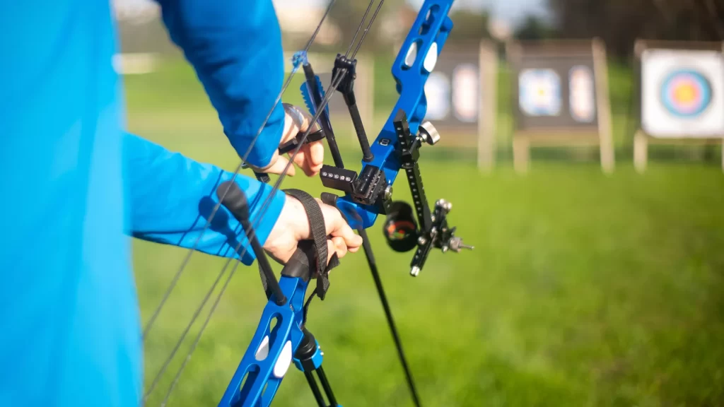 How To Shoot A Compound Bow